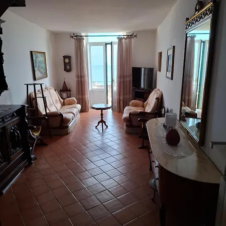 Antica Apartment *